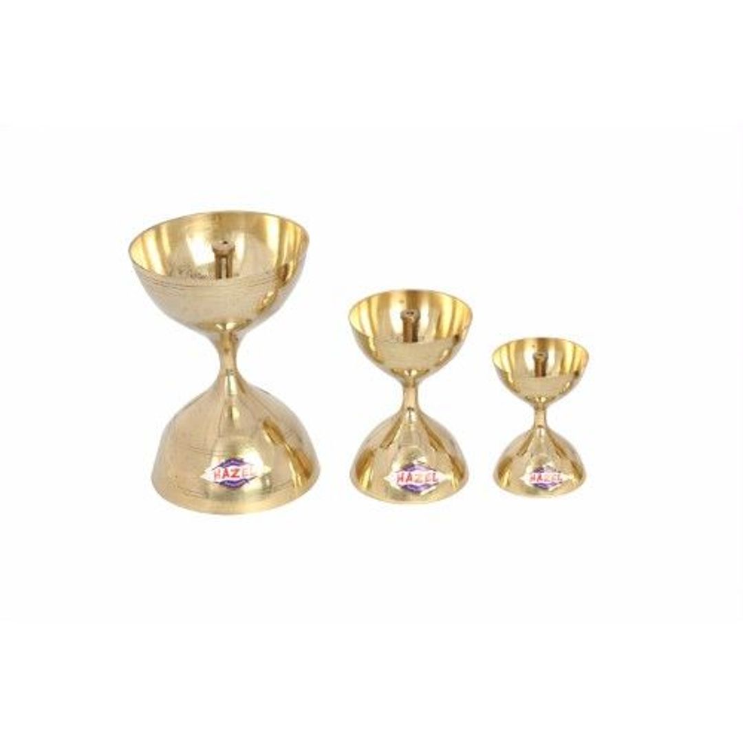 Nanda Deep Brass Diya Oil Lamp Puja S7/S11/S15 - Golden