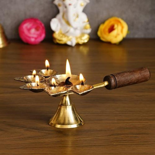 Brass Panchdeep Diya For 5 Cotton Wicks With Wooden Holder