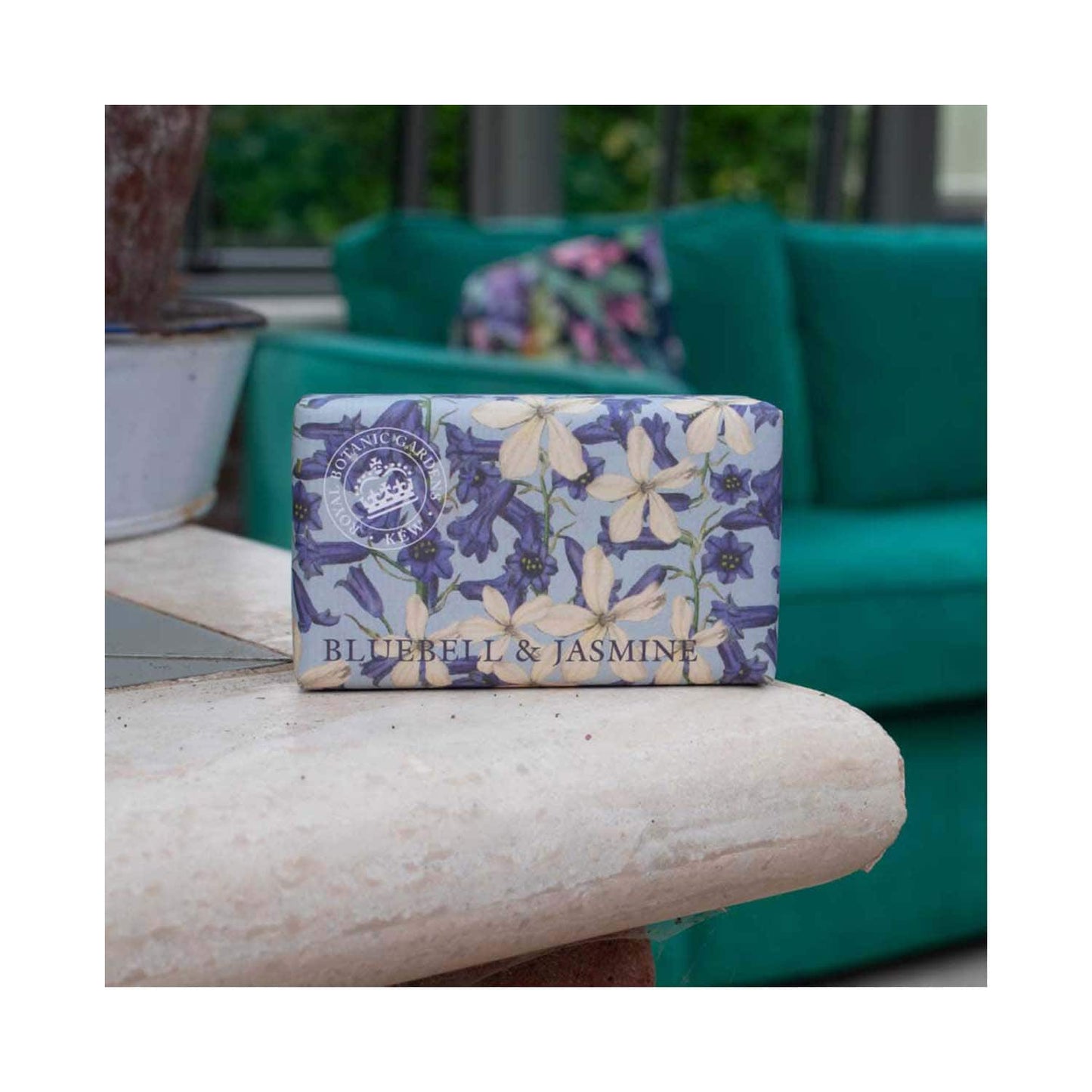 The English Soap Company Royal Botanic Gardens Kew Bluebell & Jasmine Soap (240g)